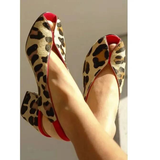 Men Shoes Style - صنادل نسائية بطبعة جلد الفهد مفتوحة
