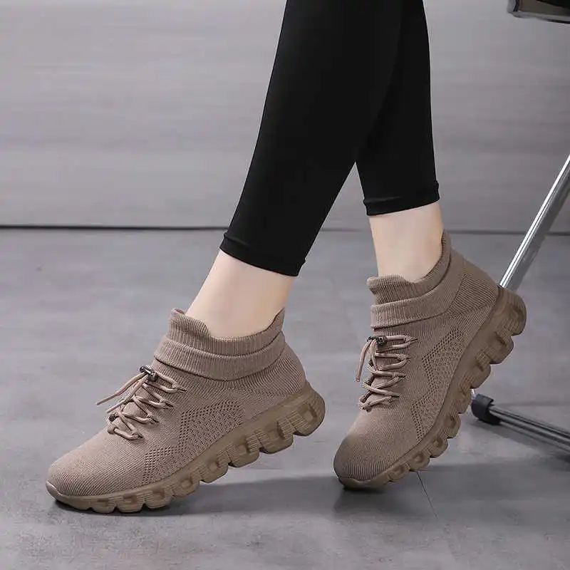 Men Shoes Sneakers - أحذية رياضية مضادة للانزلاق على الجليد