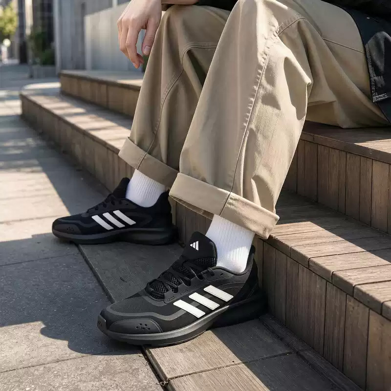 أحذية أديداس للرجال للجري في ف - مراجعة Men'S Shoes Half Cut وسعره
