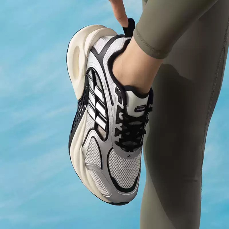 أحذية رياضية رجالية من أديداس  - مراجعة Men'S Shoes Half Cut وسعره