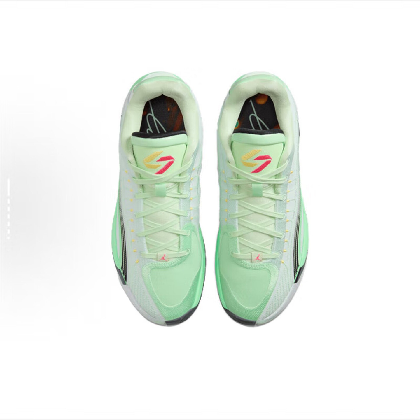 حذاء كرة السلة Nike Air Jordan - مراجعة Men Shoes Jordan 4 وسعره