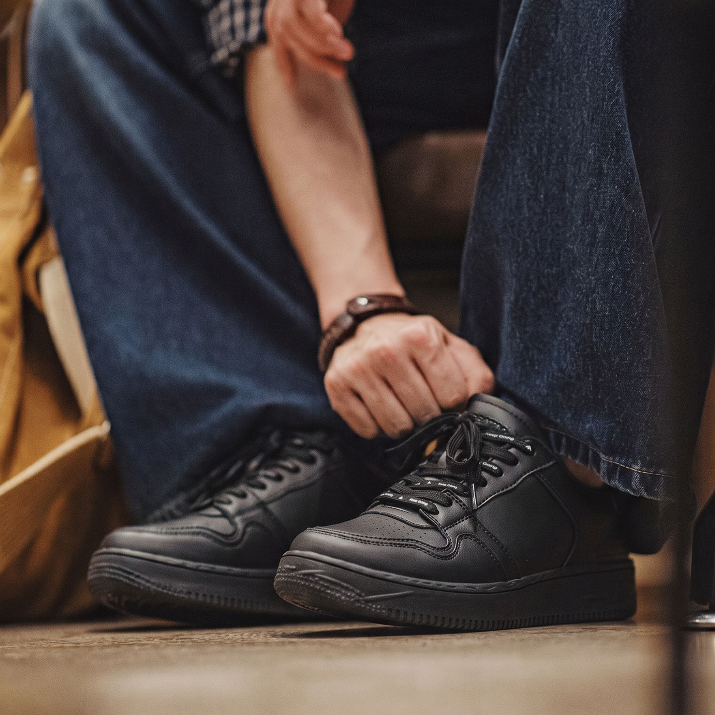 أحذية رياضية كلاسيكية بيضاء وس - مراجعة Men'S Shoes Black And White وسعره